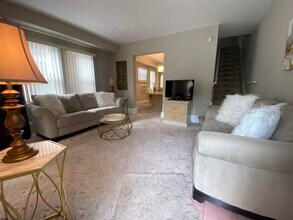34 N Montgomery Ave in Atlantic City, NJ - Building Photo - Building Photo