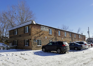 Vassar Arms Apartments in Denver, CO - Building Photo - Building Photo