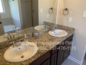 115 N Pointe Dr in Carencro, LA - Building Photo - Building Photo