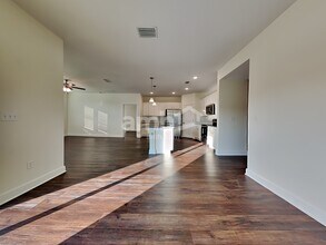 933 Tan Tara Trl in Jacksonville, FL - Building Photo - Building Photo