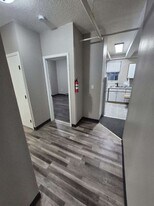 301 N Riverfront Dr in Mankato, MN - Building Photo