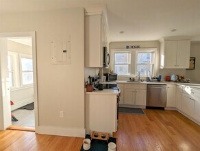 29 Fairmount Ave, Unit 1 in Somerville, MA - Foto de edificio - Building Photo