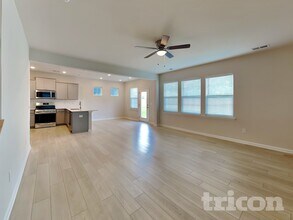 101 Fennec Dr in Fountain Inn, SC - Building Photo - Building Photo