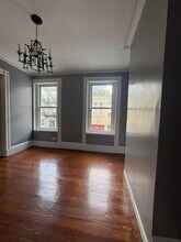 37 Mercer St, Unit 2 in Jersey City, NJ - Building Photo - Building Photo