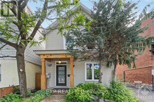 162 King Edward Ave in Ottawa, ON - Building Photo