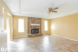 416 Clermont Dr in Edmond, OK - Foto de edificio - Building Photo