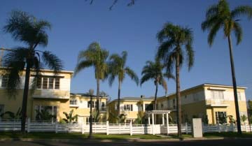 1901 N Edgemont St in Los Angeles, CA - Building Photo - Building Photo