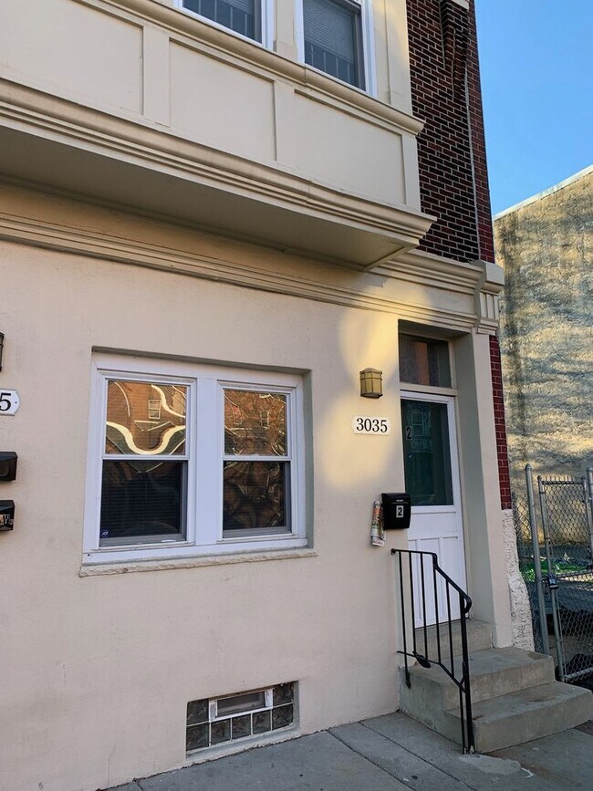 property at 3035 Frankford Ave