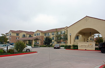 Camino Del Sol Apartments in Oxnard, CA - Building Photo - Building Photo