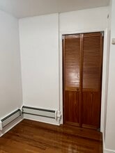 60 St Pauls Ave, Unit 3 in Jersey City, NJ - Building Photo - Building Photo