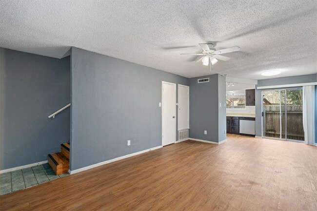 3415 Menchaca Rd in Austin, TX - Building Photo - Building Photo
