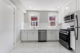 64 Bakersfield St in Boston, MA - Building Photo - Building Photo