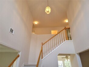5072 Raventhorpe Ct in Suwanee, GA - Building Photo - Building Photo