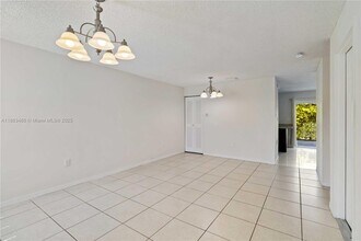8431 NW 188th Terrace in Hialeah, FL - Building Photo - Building Photo
