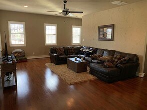 3407 Bryan St in Dallas, TX - Building Photo - Building Photo