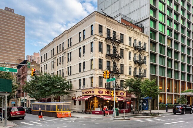 1814 Second Ave in New York, NY - Foto de edificio - Building Photo