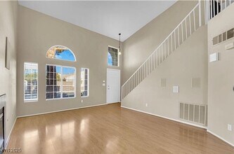 457 Coral Sea St in Henderson, NV - Foto de edificio - Building Photo