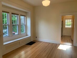 430 S Henderson St in Bloomington, IN - Building Photo - Building Photo