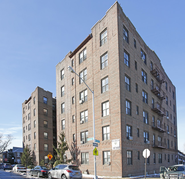 7040 Colonial Rd in Brooklyn, NY - Building Photo - Building Photo