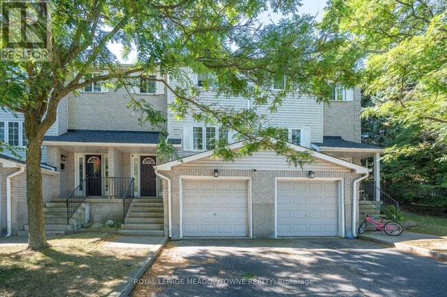 700-700 Champlain Blvd