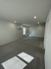 413 E Doxey St in Strafford, MO - Building Photo - Building Photo