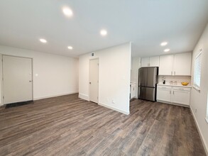 7500 Morganford Rd in St. Louis, MO - Foto de edificio - Building Photo