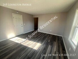 149 Lexington Ave in Mansfield, OH - Building Photo