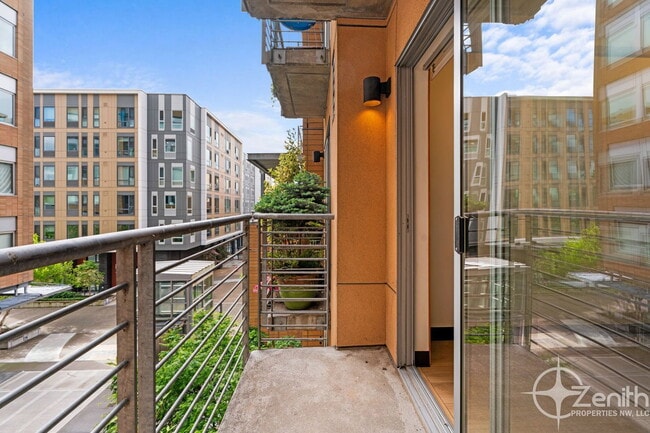 property at 701 Columbia St