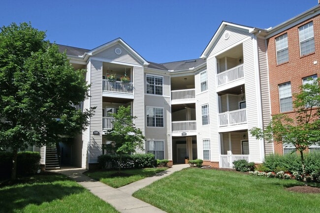property at 320 Riverbend Dr