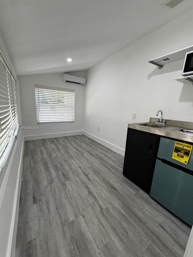 property at 525 NW 91st St