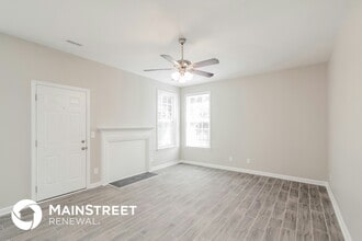 6320 Spanish Moss Ln in Charlotte, NC - Building Photo - Building Photo