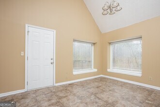 3783 Chapel Hill Rd in Douglasville, GA - Foto de edificio - Building Photo
