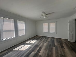 2108 Ave D in Brownwood, TX - Building Photo - Building Photo