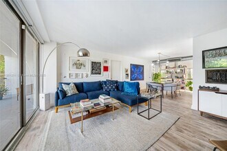 5701 Biscayne Blvd in Miami, FL - Building Photo - Building Photo