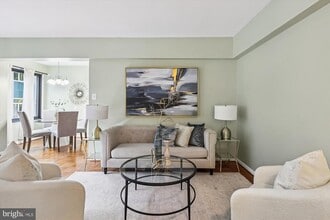 3601 Wisconsin Ave NW in Washington, DC - Building Photo - Building Photo