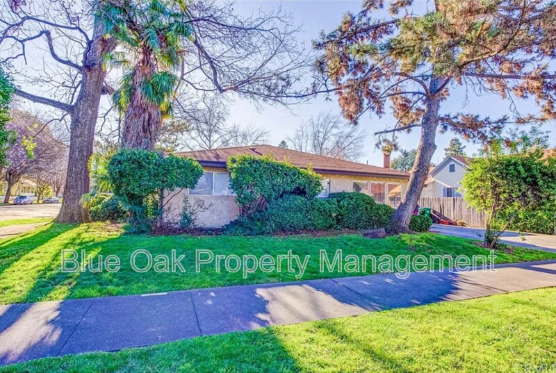 900 Orient St in Chico, CA - Foto de edificio