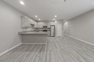 1918 Perry St in Little Rock, AR - Foto de edificio - Building Photo