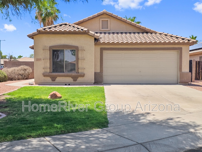 15526 N 159th Ct in Surprise, AZ - Building Photo