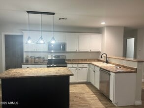 24911 W Dove Run Dr in Buckeye, AZ - Building Photo - Building Photo