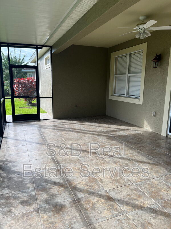 property at 2492 Tahoe Dr