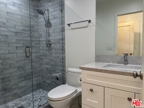 3739 El Caminito in Glendale, CA - Building Photo - Building Photo