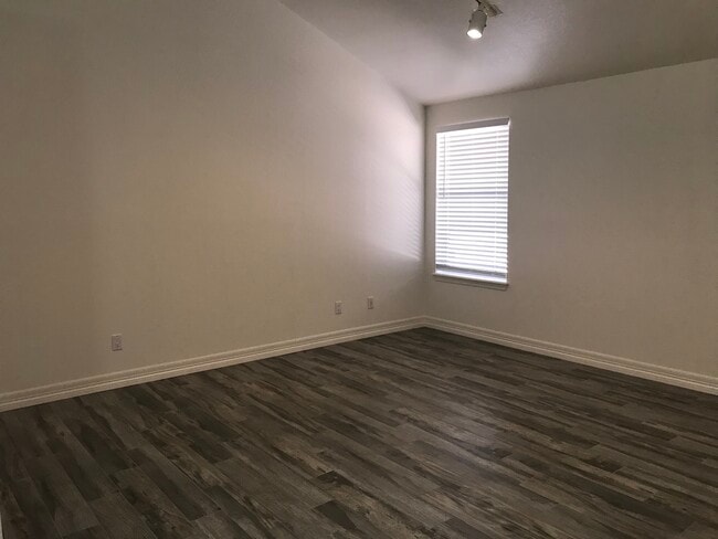 4 Everglade Ct in Roswell, NM - Building Photo - Building Photo
