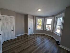 5504 Lansdowne Ave in Philadelphia, PA - Building Photo - Building Photo
