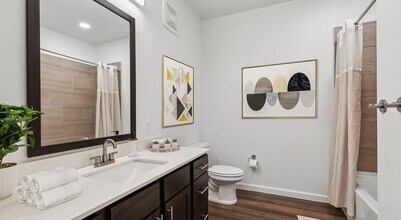 Wildwood Luxury Urban Homes in Forney, TX - Foto de edificio - Building Photo