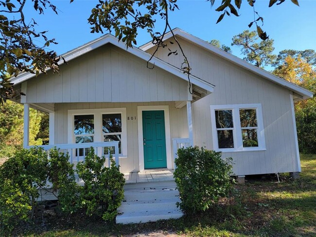 property at 801 S Travis Ave