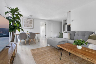 1855 W 2nd Ave in Vancouver, BC - Building Photo