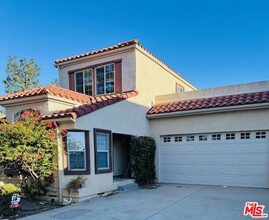 138 Pueblo in Topanga, CA - Foto de edificio - Building Photo