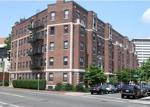 Harvard University Housing in Cambridge, MA - Building Photo - Building Photo