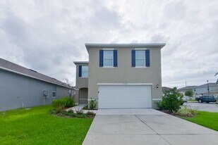 31909 Katelin Cir in Leesburg, FL - Building Photo