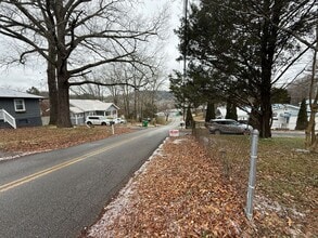 456 Warren St in Rossville, GA - Building Photo - Building Photo